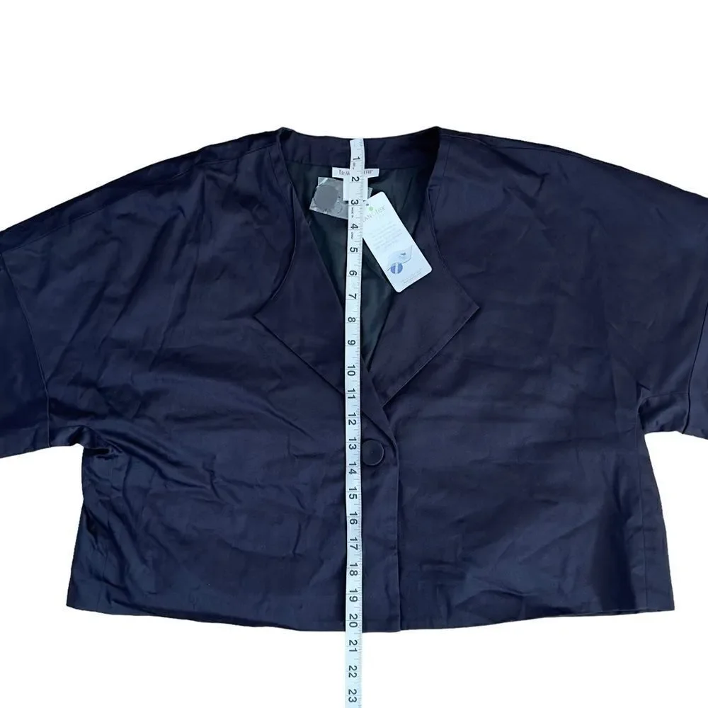 TravelSmith black one